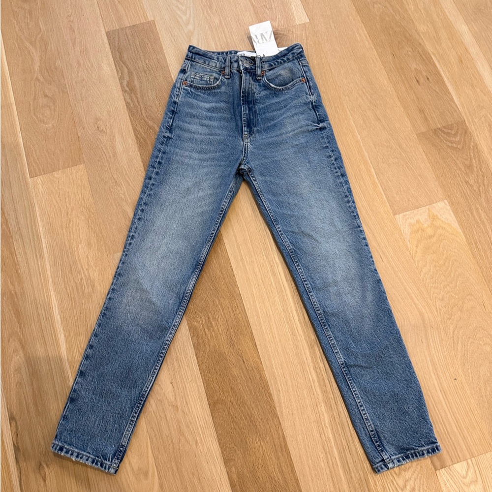 ZARA Mom Comfort fit jeans size 32 / 0